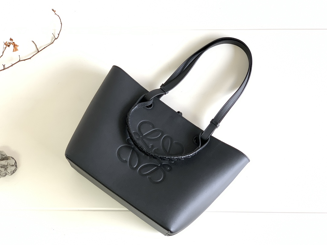 Loewe Shopping Bags